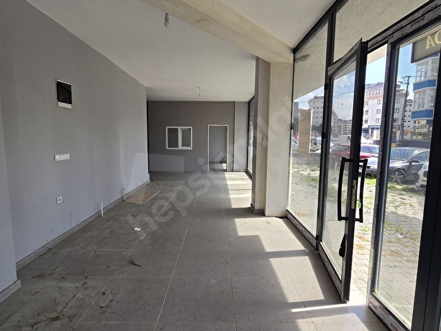 SULTANBEYLİ ADİL MAH. 260 M2 TOKİ OKULUNUN KARŞISIN DA KİRALIK - Görsel 8