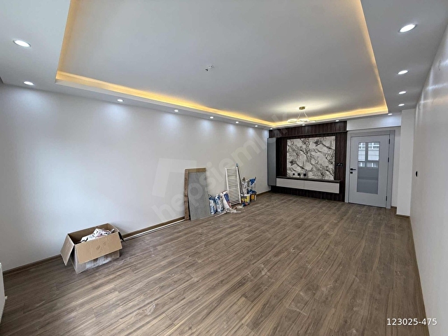 BAĞLICA 2DE ULTRA LÜX YAPILI 140M2 GENİŞ 3+1 SATILIK DAİRE - Görsel 9