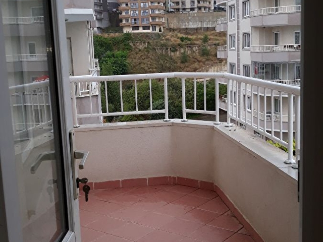 Guzelyali Cigdemkent Sitesinde Esyali Kiralik Daire 2500 Tl 68787 81 Hurriyet Emlak
