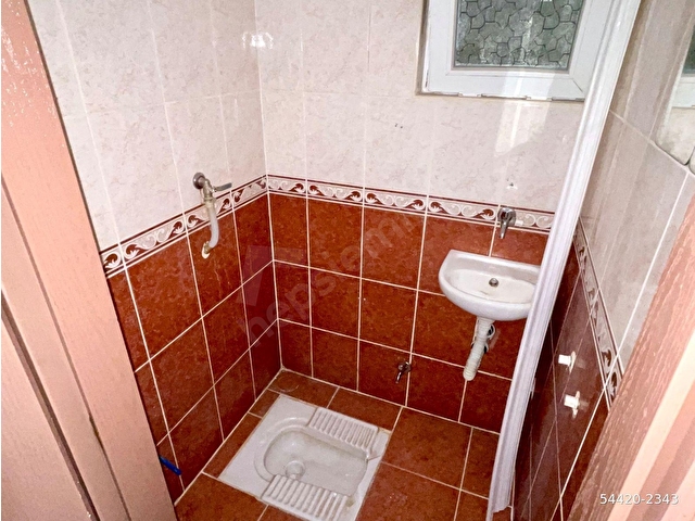 AŞAĞI ÖVEÇLERDE ÇETİN EMEÇ YAKINI 2+1 KAT SEVİYESİNDE KOMBİLİ ÇİFT BALKONLU BAKIMLI SATILIK DAİRE - Görsel 20