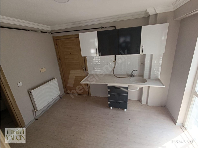 YEŞİL MAHALLEDE YOL ÜSTÜ KİRALIK DAİRE - Görsel 8