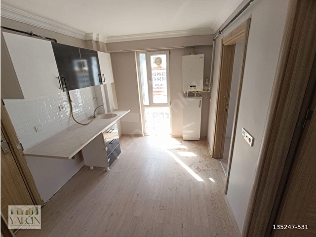 YEŞİL MAHALLEDE YOL ÜSTÜ KİRALIK DAİRE - Görsel 11