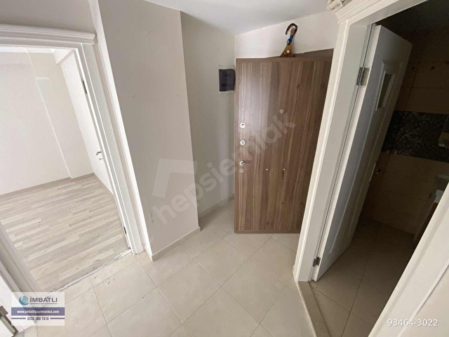 Karşıyaka Serinkuyu da caddeye yürüme mesafesi 2+1 satılık daire - Görsel 3