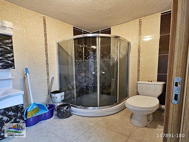 METROBÜSE 15 DAKİKA FERAH 2+1 YÜKSEK GİRİŞ !!! - Görsel 13