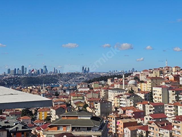 Çamlıcada 3+1 140 M2 Boğaz Manzaralı Taşınmaya Hazır Daire