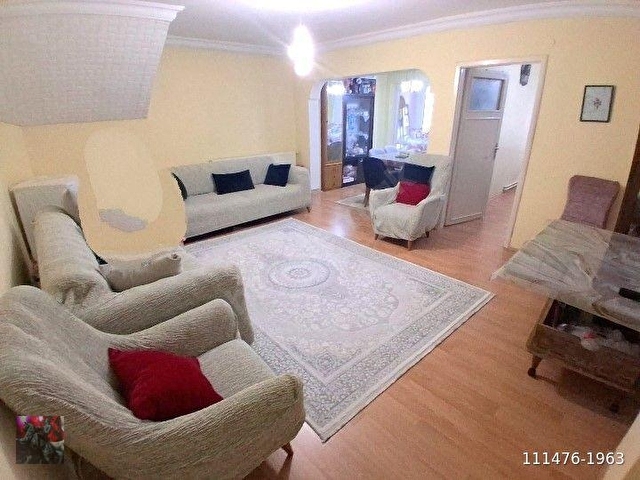 Aşağı Eğlence Çok Yakın Katta 3+1 Acil Satılık Daire