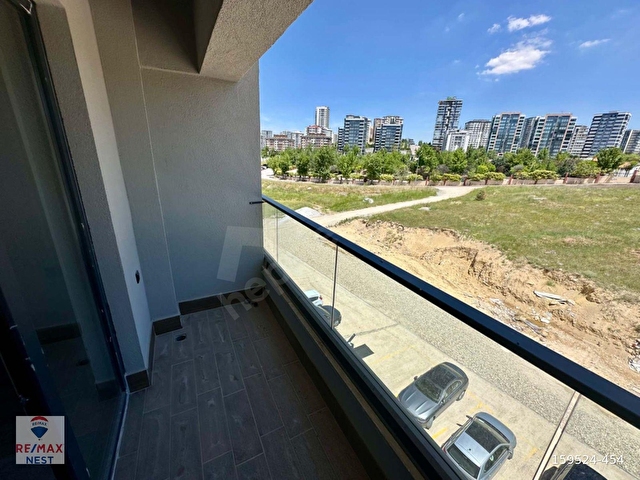 YAŞAMKENT BORDO YAŞAM KIRALIK 1+1 ARA KATTA - Görsel 25