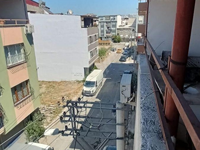 100 M2-KAT MÜLKİYETLİ-1 ODA 1SALON GENİŞ TERASLI DAİRE - Görsel 5