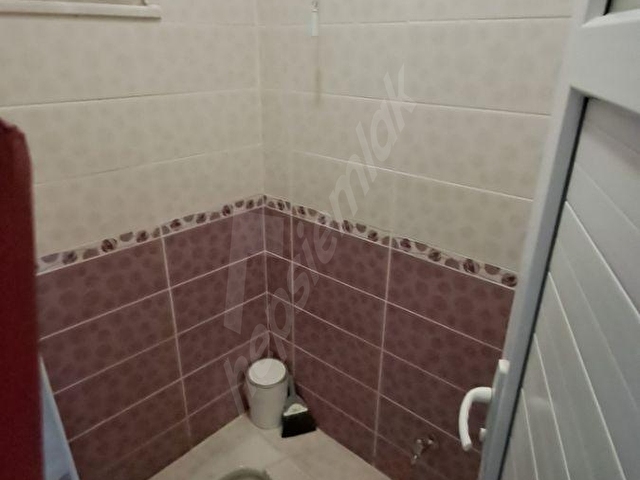 DALAMANDA KİLERLİ,OTOPARKLI GENİŞ SATILIK 3+1 DAİRE - Görsel 14