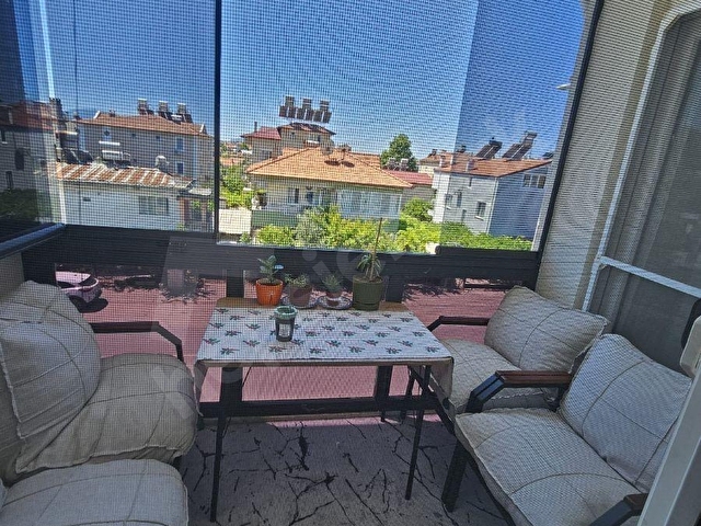 DALAMANDA KİLERLİ,OTOPARKLI GENİŞ SATILIK 3+1 DAİRE - Görsel 25