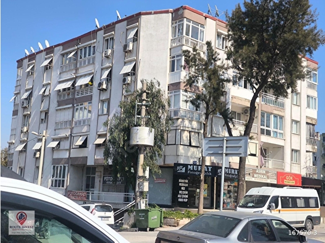 Karabağlar Kaymakamlık-Bozyaka Hastanesi-Köstence Köprüsü Arasında Satılık Daire 3+1 Doğalgaz 125m2 - Görsel 3