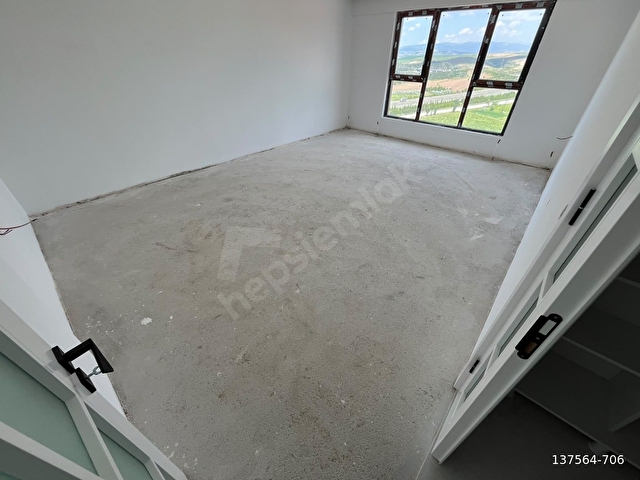 !!TAMKOÇDAN SATILIK CADDE ÜZERİ SIFIR YAPI MANZARALI 3+1 DAİRE - Görsel 8