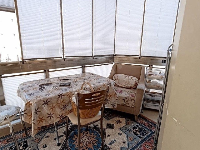 GÜLTEPEDE 2+1 GENİŞ ÇİFT BALKONLU ÖN CEPHE DAİRE - Görsel 3