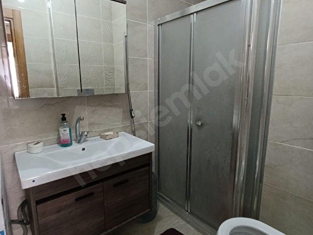 GÜLTEPEDE 2+1 GENİŞ ÇİFT BALKONLU ÖN CEPHE DAİRE - Görsel 17