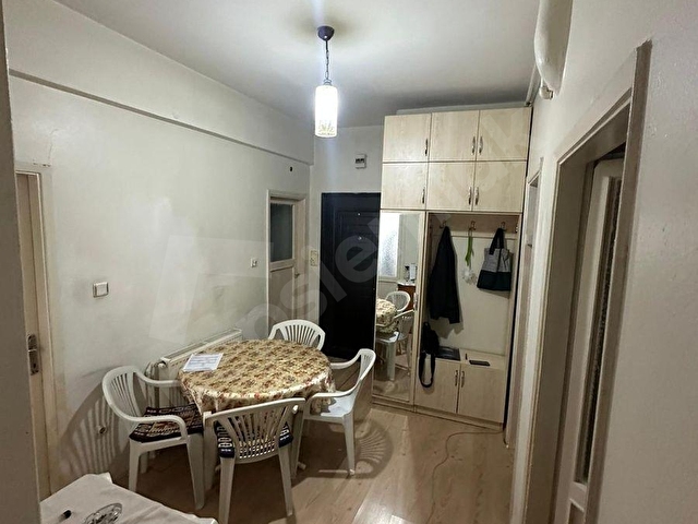 FATİH HIRKA-İ ŞERİF MAHALLESİNDE 2+1 SATILIK DAİRE - Görsel 8