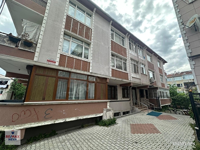 FATİH HIRKA-İ ŞERİF MAHALLESİNDE 2+1 SATILIK DAİRE - Görsel 2