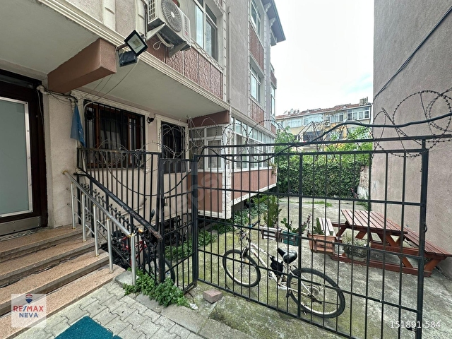 FATİH HIRKA-İ ŞERİF MAHALLESİNDE 2+1 SATILIK DAİRE - Görsel 3