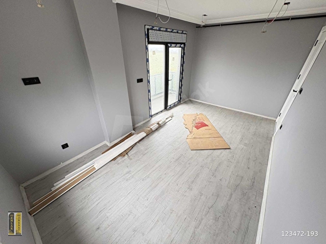 *Yakamoz Sitesinde 5+2 Teraslı İskanlı Asansörlü denize 100m2* - Görsel 25