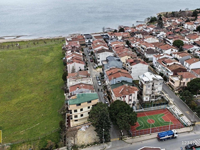 *Yakamoz Sitesinde 5+2 Teraslı İskanlı Asansörlü denize 100m2* - Görsel 4