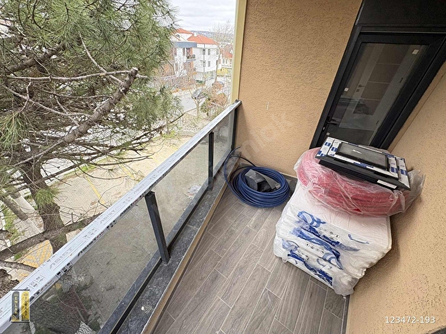 *Yakamoz Sitesinde 5+2 Teraslı İskanlı Asansörlü denize 100m2* - Görsel 19