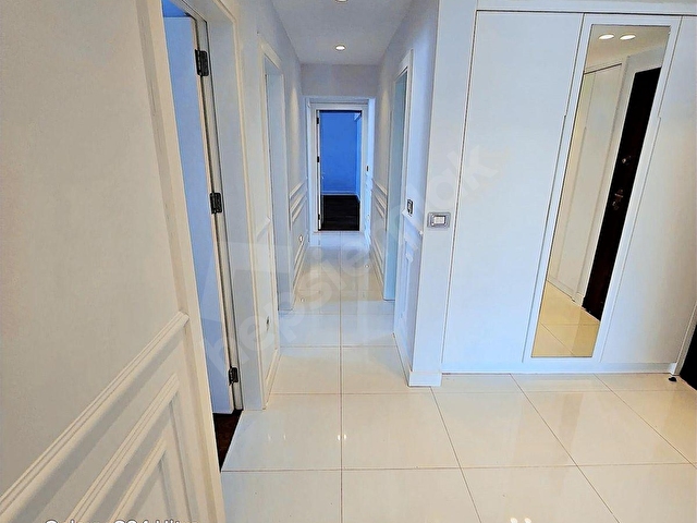BAYRAKLI MANSUROĞLU 210 M2 4+1 SATILIK ÖZEL TASARIM DAİRE - Görsel 9