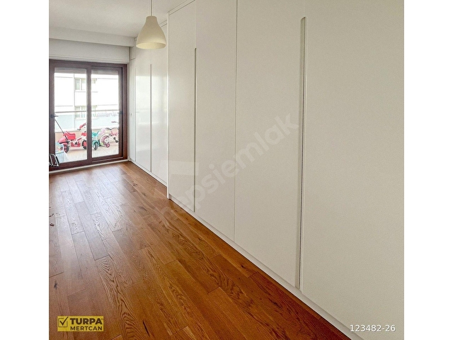 BAYRAKLI MANSUROĞLU 210 M2 4+1 SATILIK ÖZEL TASARIM DAİRE - Görsel 20