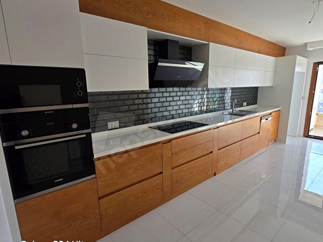 BAYRAKLI MANSUROĞLU 210 M2 4+1 SATILIK ÖZEL TASARIM DAİRE - Görsel 12