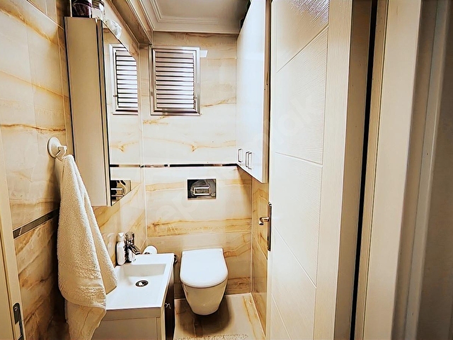 BEYLİKDÜZÜ BARIŞ MH UYUMEVLER SİTESİ 3+1 GENİŞ ARA KAT LUX DAİRE - Görsel 18