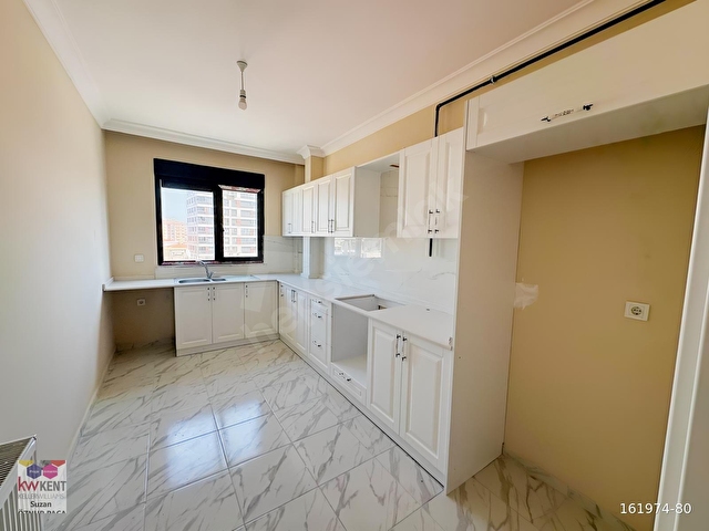KwSuzan Göztepe Ege sokakta 3+1 yeni binada boş satılık daire - Görsel 3