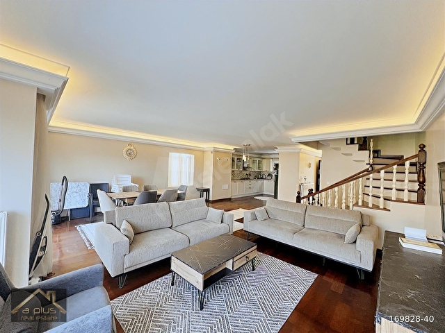 BAHÇEŞEHİR İÇTENKENT SİTESİNDE 5+2 SATILIK HAVUZLU FOURLEX VİLLA - Görsel 8