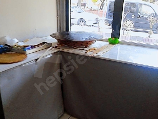 Merkezi Lokasyonda Satılık 2 Katlı Dükkan(Acil Kısa Süreliğine) - Görsel 8