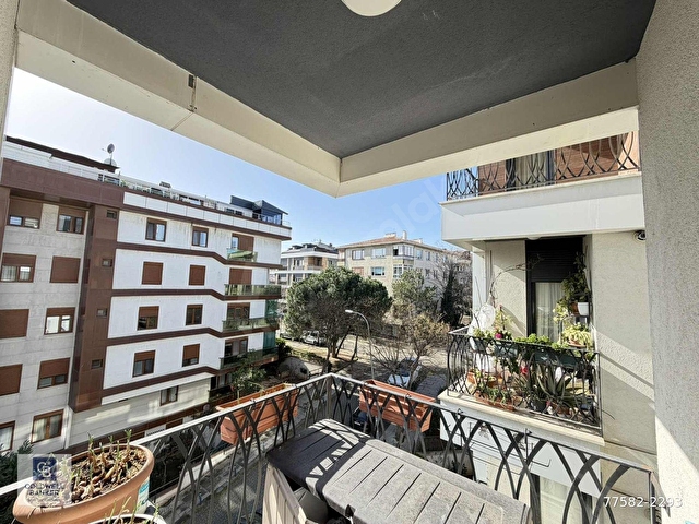 ACIBADEM SAKİNLER MÜTHİŞ LOKASYON 3+1 ARA KAT KİRALIK DAİRE - Görsel 11