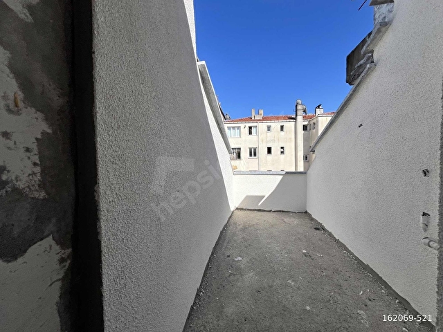 Adliye ve Metroya 2 Dakika! Yokuşsuz 150m² Sıfır 3+1 Dubleks - Görsel 20