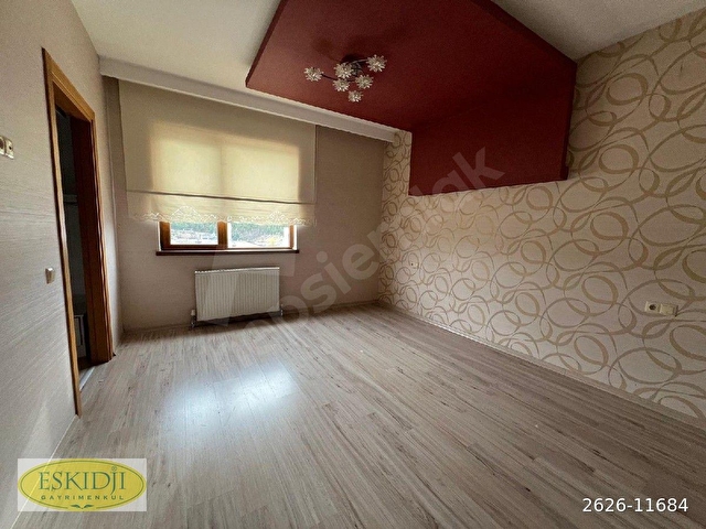 Bağlıca Girişinde Kiralık 5+1+kiler  Daire - Görsel 22