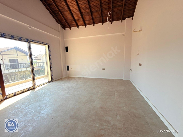 Kuşadası Davutlar bölgesinde 3+1 müstakil satılık villa - Görsel 23