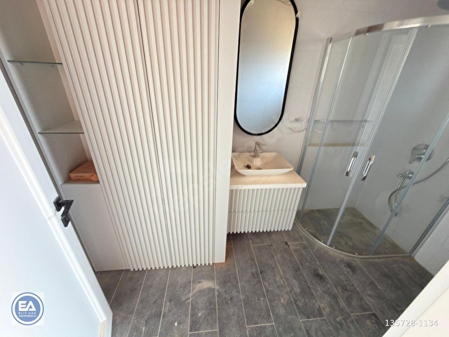 Kuşadası Davutlar bölgesinde 3+1 müstakil satılık villa - Görsel 20
