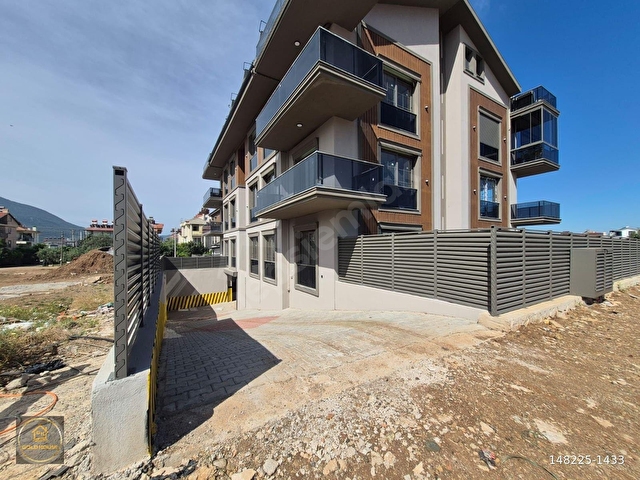 GoldHouse dan Karaçulhada Satılık 2+1 Asansörlü Havuzlu Arakat Daire - Görsel 2