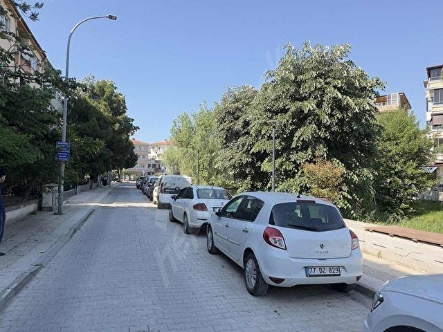Yalova Merkezde Yatırımlık ve Oturuma Uygun 2+1 Daire - Görsel 19