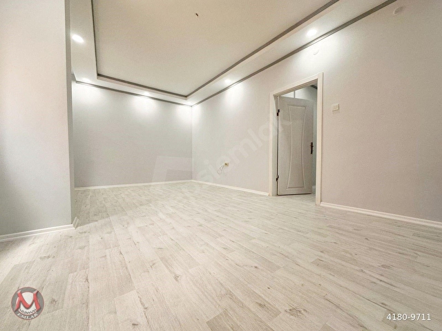 Kabil Cadde Üzerinde 3+1 120 m² Bahçe Katı Bahçe ve Veranda Kullanımlı Lüx Yapılı Isı Yalıtımlı ** - Görsel 12
