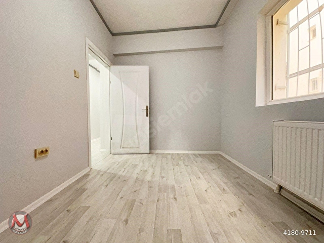 Kabil Cadde Üzerinde 3+1 120 m² Bahçe Katı Bahçe ve Veranda Kullanımlı Lüx Yapılı Isı Yalıtımlı ** - Görsel 22