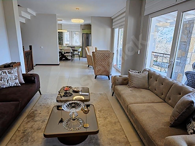 GÖCEK DE FULL EŞYALI MÜSTAKİL HAVUZLU DENIZ MANZARALI 4+1 VILLA - Görsel 24