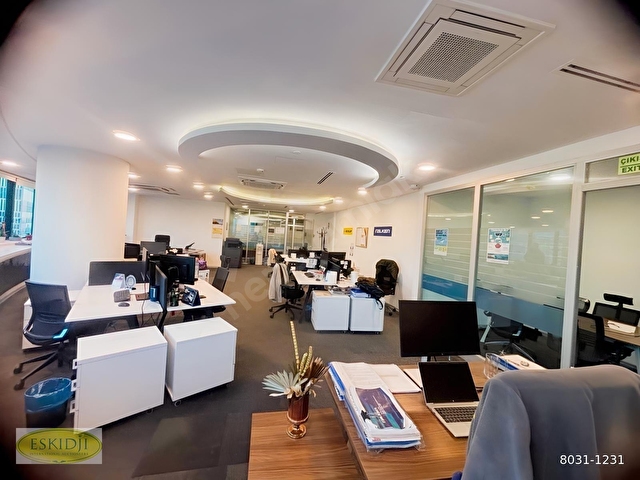 Kozyatağı kiralık ofis Nida Kule metro çıkışında yarım kat boş - Görsel 10
