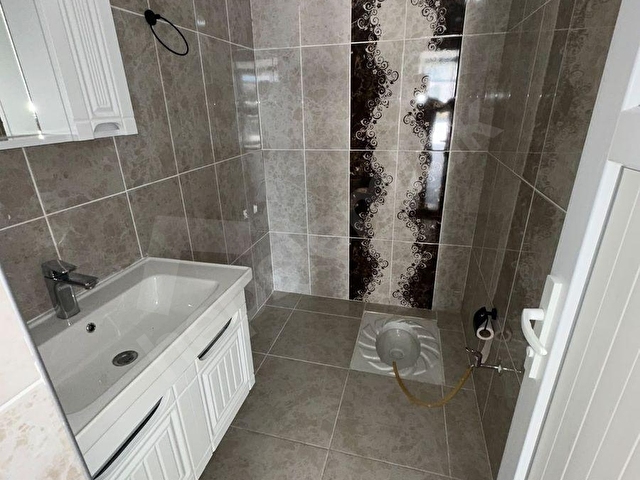 VEPAŞtan ESENTEPE ANA CADDE ÜZERİNDE KİRALIK DÜKKÂN 75 m² - Görsel 11