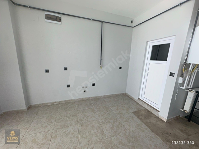 VEPAŞtan ESENTEPE ANA CADDE ÜZERİNDE KİRALIK DÜKKÂN 75 m² - Görsel 10