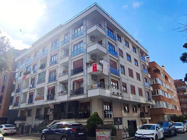 EROĞUL GYMDEN PALMİYEDE 200 M2 5+2 DUBLEX DAİRE