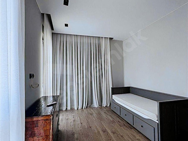 ALTINTAŞ ALLURE SİTESİNDE EŞYALI KİRALIK 4+1 DOĞALGAZLI VİLLA - Görsel 16