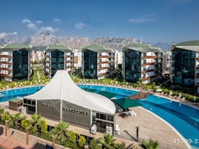 Konyaaltı limanda lüks sitede 2+1 eşyalı satılık daire - Görsel 13