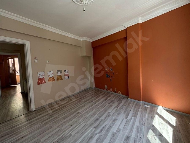 ÇORLU REŞADİYE MAHALLESİNDE MERKEZİ KONUMDA SATILIK 2+1 120 M2 - Görsel 27