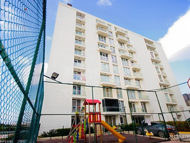 GÜNEY KAMPÜS YAN CEPHE 1+1 DAİRE BALKONLU