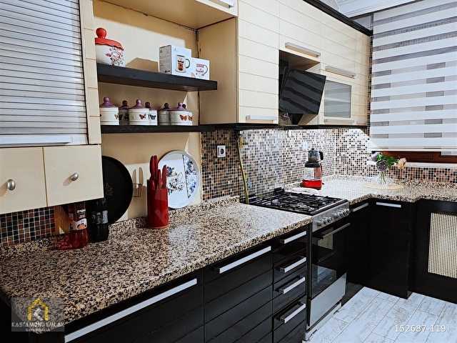 KASTAMONU EMLAK GAYRİMENKULDEN ANACADDE LÜKS SATILIK 4+1 DAİRE - Görsel 13